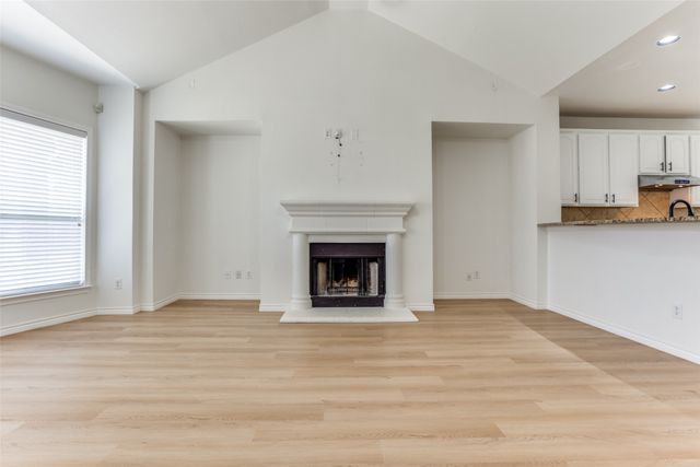 610 Crockett Drive, Lavon, TX 75166