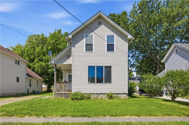 1756 Livingston Avenue, Lorain, OH 44052