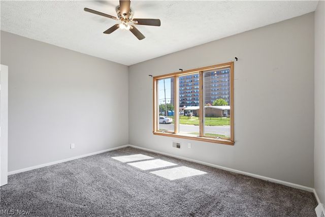 1756 Livingston Avenue, Lorain, OH 44052