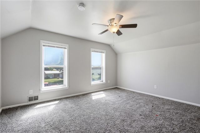 1756 Livingston Avenue, Lorain, OH 44052