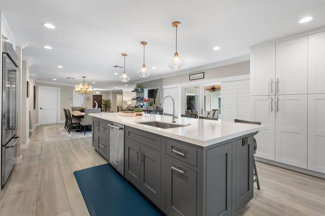 1701 Cocoanut Road, Boca Raton, FL 33432