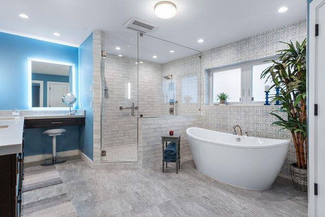 1701 Cocoanut Road, Boca Raton, FL 33432