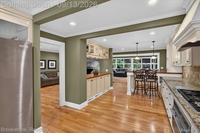2737 N Wagner Road, Scio Township, MI 48103