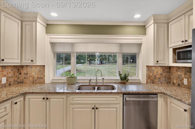2737 N Wagner Road, Scio Township, MI 48103