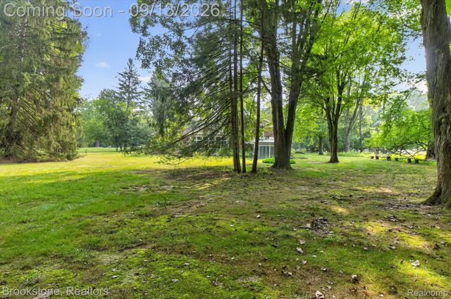 2737 N Wagner Road, Scio Township, MI 48103