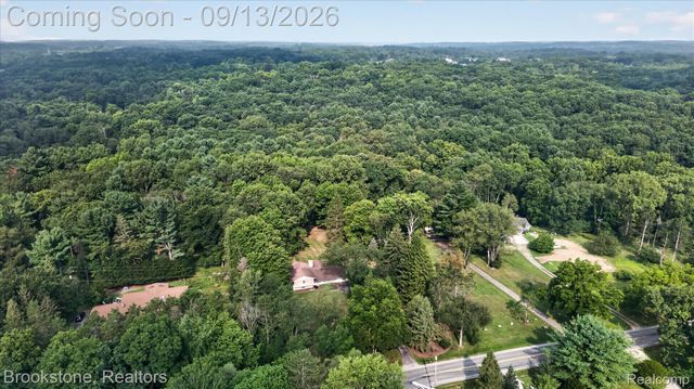 2737 N Wagner Road, Scio Township, MI 48103