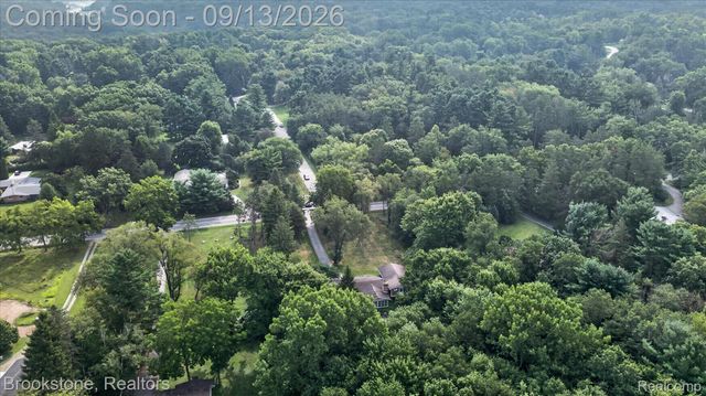 2737 N Wagner Road, Scio Township, MI 48103