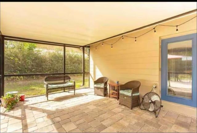 10405 N WOODMERE ROAD, Tampa, FL 33617