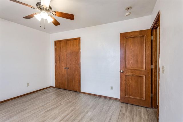 821 W Cabillo Way, Mustang, OK 73064