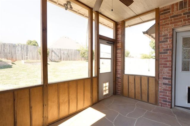 821 W Cabillo Way, Mustang, OK 73064