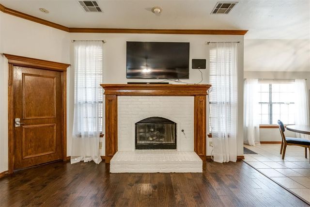 821 W Cabillo Way, Mustang, OK 73064