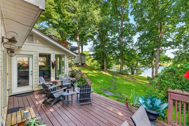 353 Fagan Drive, Inman, SC 29349