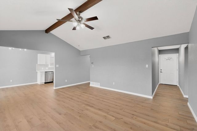 6820 Mickey Drive, Watauga, TX 76148