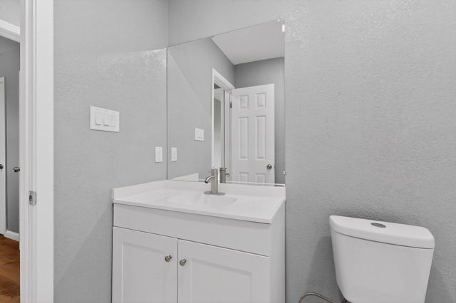 6820 Mickey Drive, Watauga, TX 76148