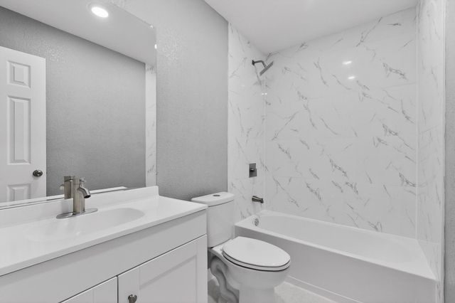 6820 Mickey Drive, Watauga, TX 76148