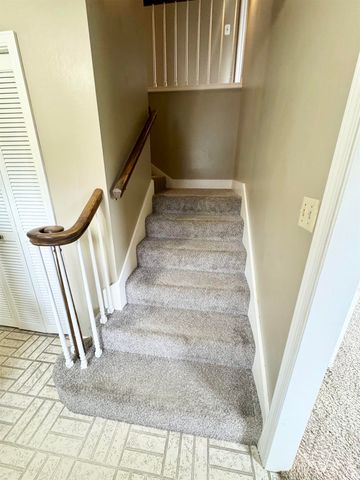 5333 Moonrock Court, Fort Wayne, IN 46804