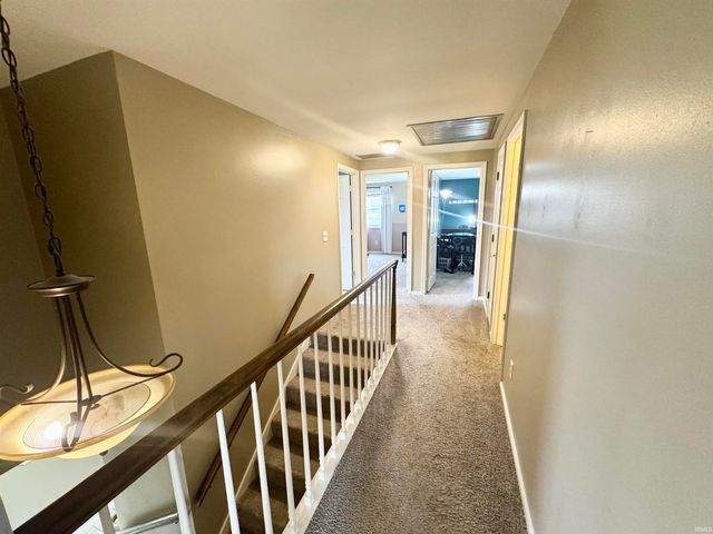 5333 Moonrock Court, Fort Wayne, IN 46804