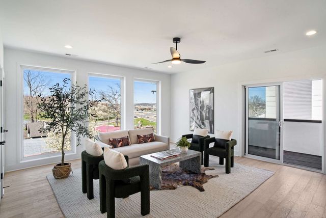 807 Buchanan St, Nashville, TN 37208