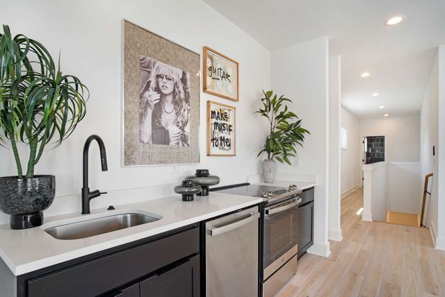 807 Buchanan St, Nashville, TN 37208