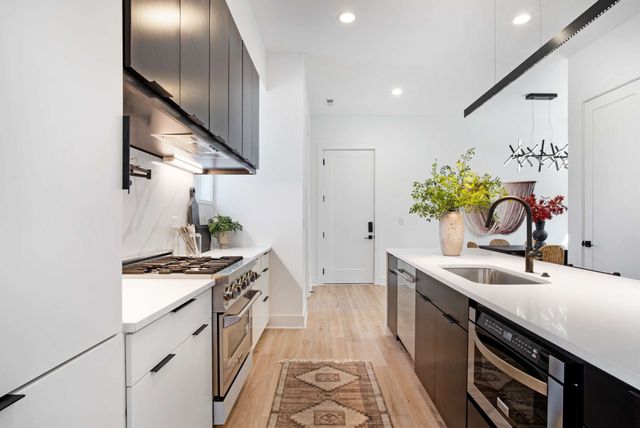 807 Buchanan St, Nashville, TN 37208