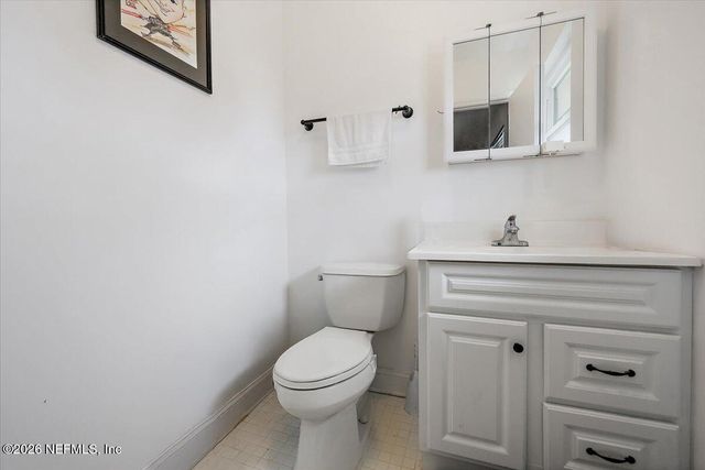 2243 FOUR WINDS Drive, Jacksonville, FL 32224