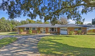 2243 FOUR WINDS Drive, Jacksonville, FL 32224