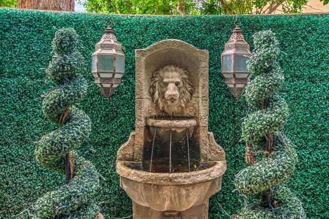 2501 N Indian Canyon Drive 603, Palm Springs, CA 92262