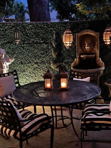 2501 N Indian Canyon Drive 603, Palm Springs, CA 92262