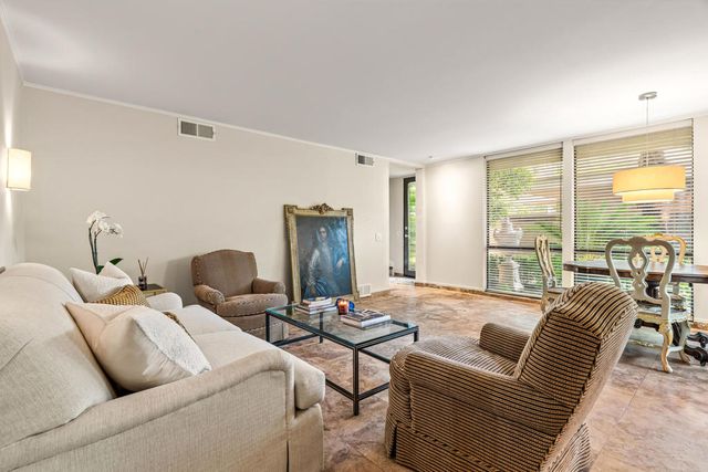 2501 N Indian Canyon Drive 603, Palm Springs, CA 92262