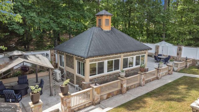 2000 Lena Carter Road, Buford, GA 30519