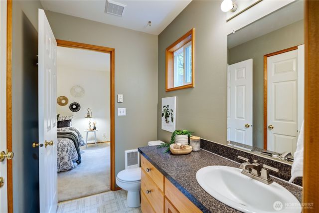 20899 Division Street NE, Indianola, WA 98342