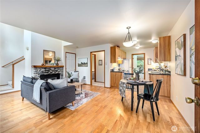 20899 Division Street NE, Indianola, WA 98342