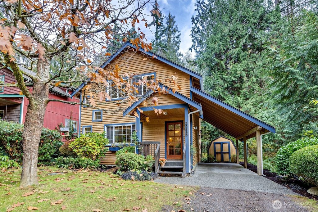 20899 Division Street NE, Indianola, WA 98342