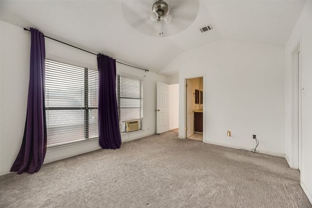 1613 Kingspoint Drive, Carrollton, TX 75007