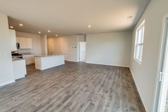 129 Stammer Farms Blvd, Chapel Hill, TN 37034