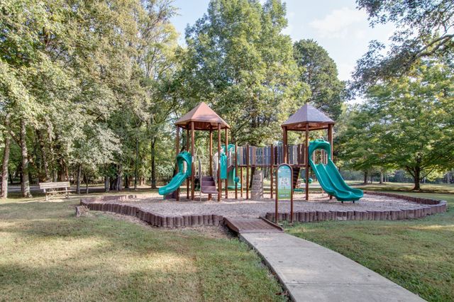 129 Stammer Farms Blvd, Chapel Hill, TN 37034