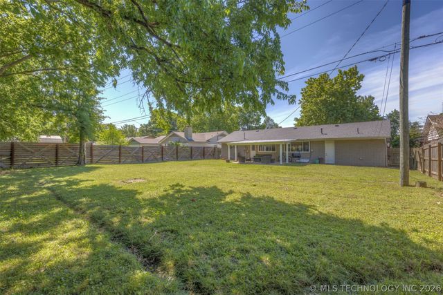 6765 E 26th Place, Tulsa, OK 74129