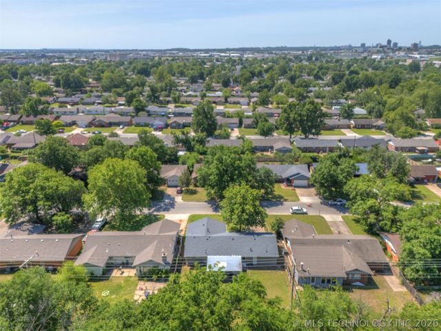 6765 E 26th Place, Tulsa, OK 74129