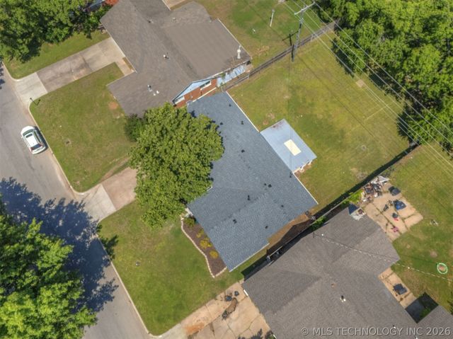 6765 E 26th Place, Tulsa, OK 74129
