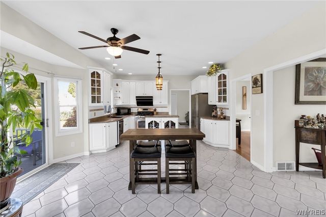 8180 Driftwood Court, Clarence, NY 14221