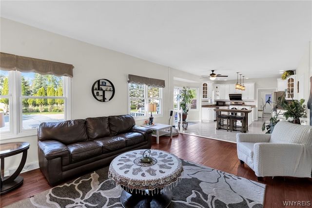 8180 Driftwood Court, Clarence, NY 14221