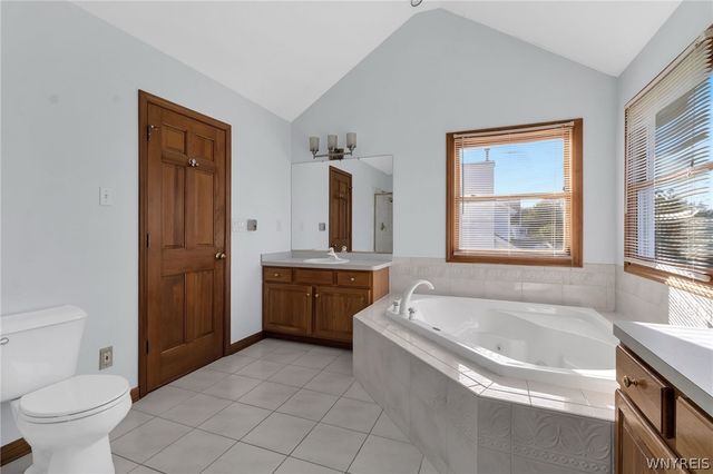 8180 Driftwood Court, Clarence, NY 14221