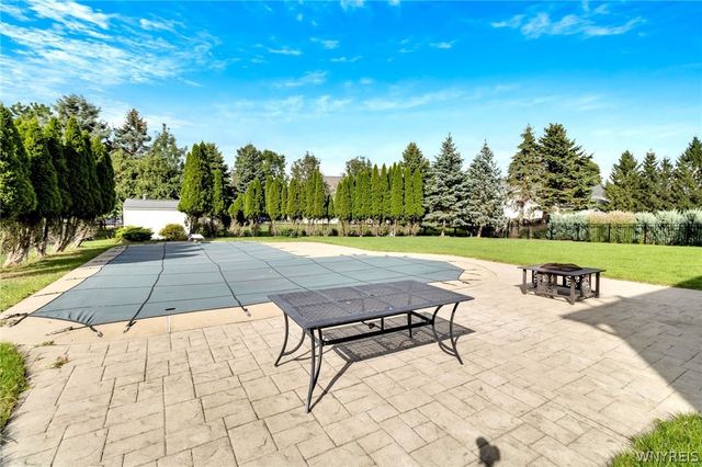 8180 Driftwood Court, Clarence, NY 14221