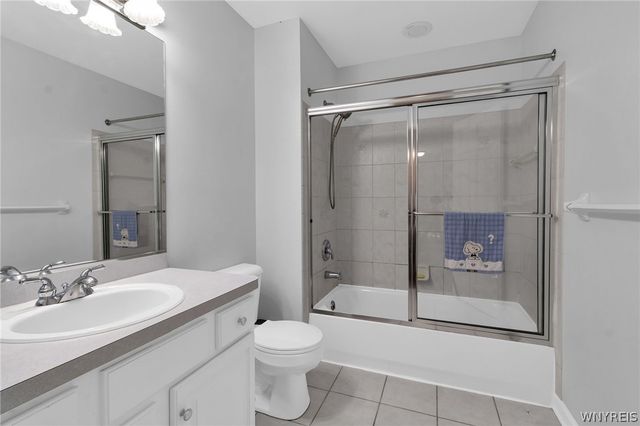 8180 Driftwood Court, Clarence, NY 14221