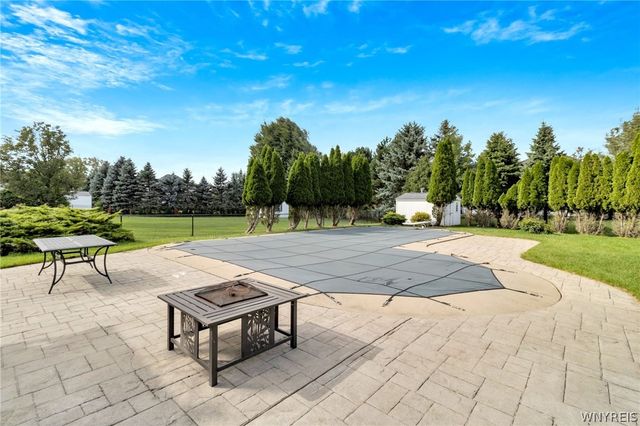 8180 Driftwood Court, Clarence, NY 14221