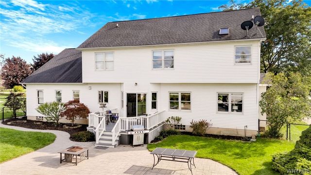 8180 Driftwood Court, Clarence, NY 14221