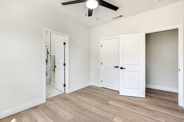 306 W Beechwood Avenue, Pinedale, CA 93650