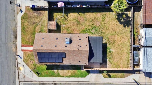 306 W Beechwood Avenue, Pinedale, CA 93650