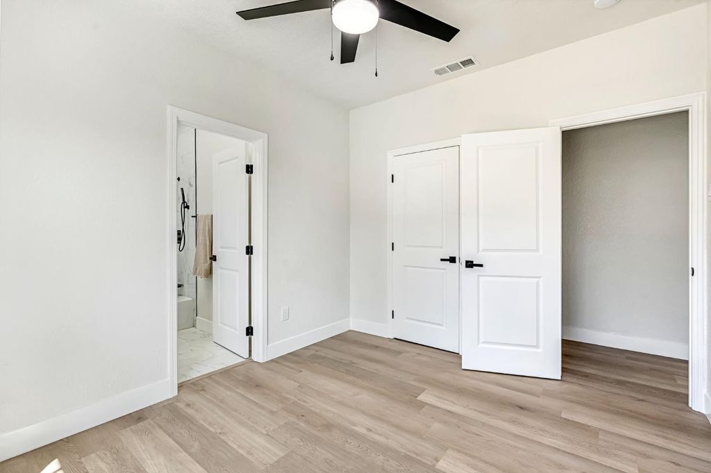 Image 22 of property listing at 306 W Beechwood Avenue, Pinedale, CA 93650