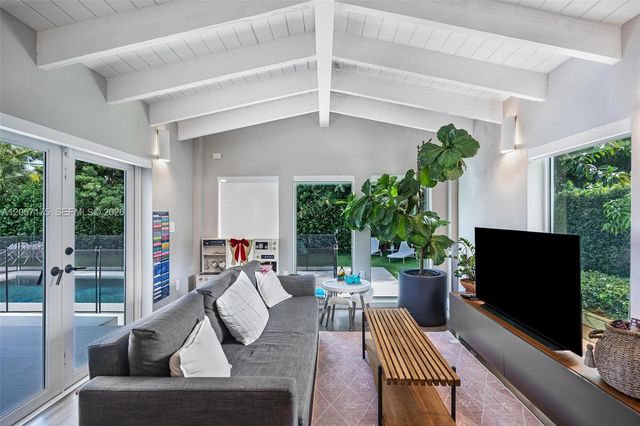 510 Bargello Avenue, Coral Gables, FL 33146